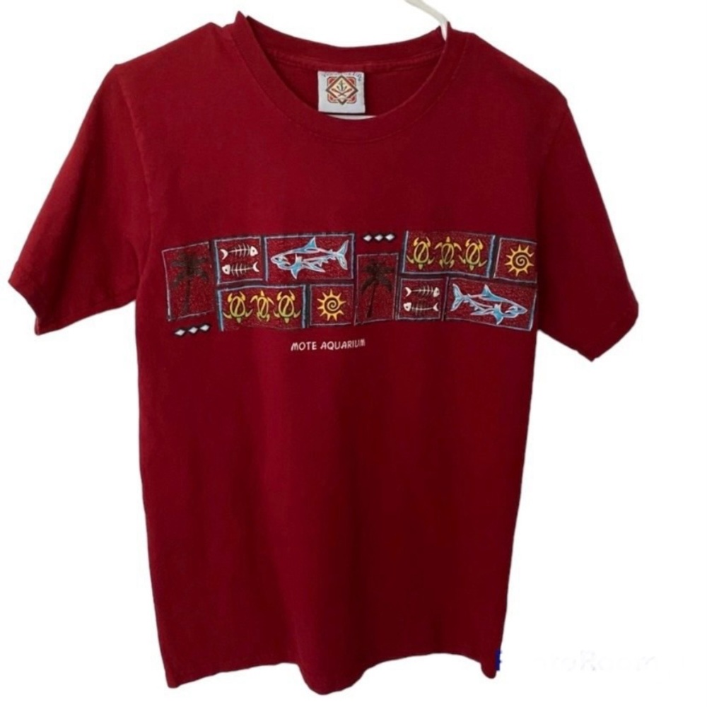 Mote Aquarium T- shirt size small